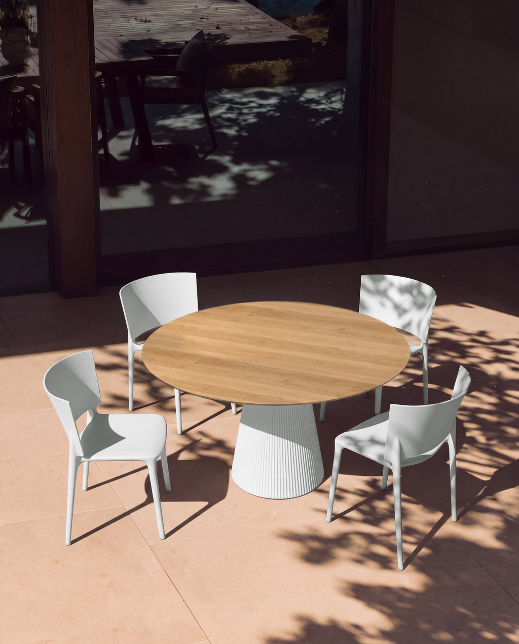 Africa/Gatsby Family Dining Set