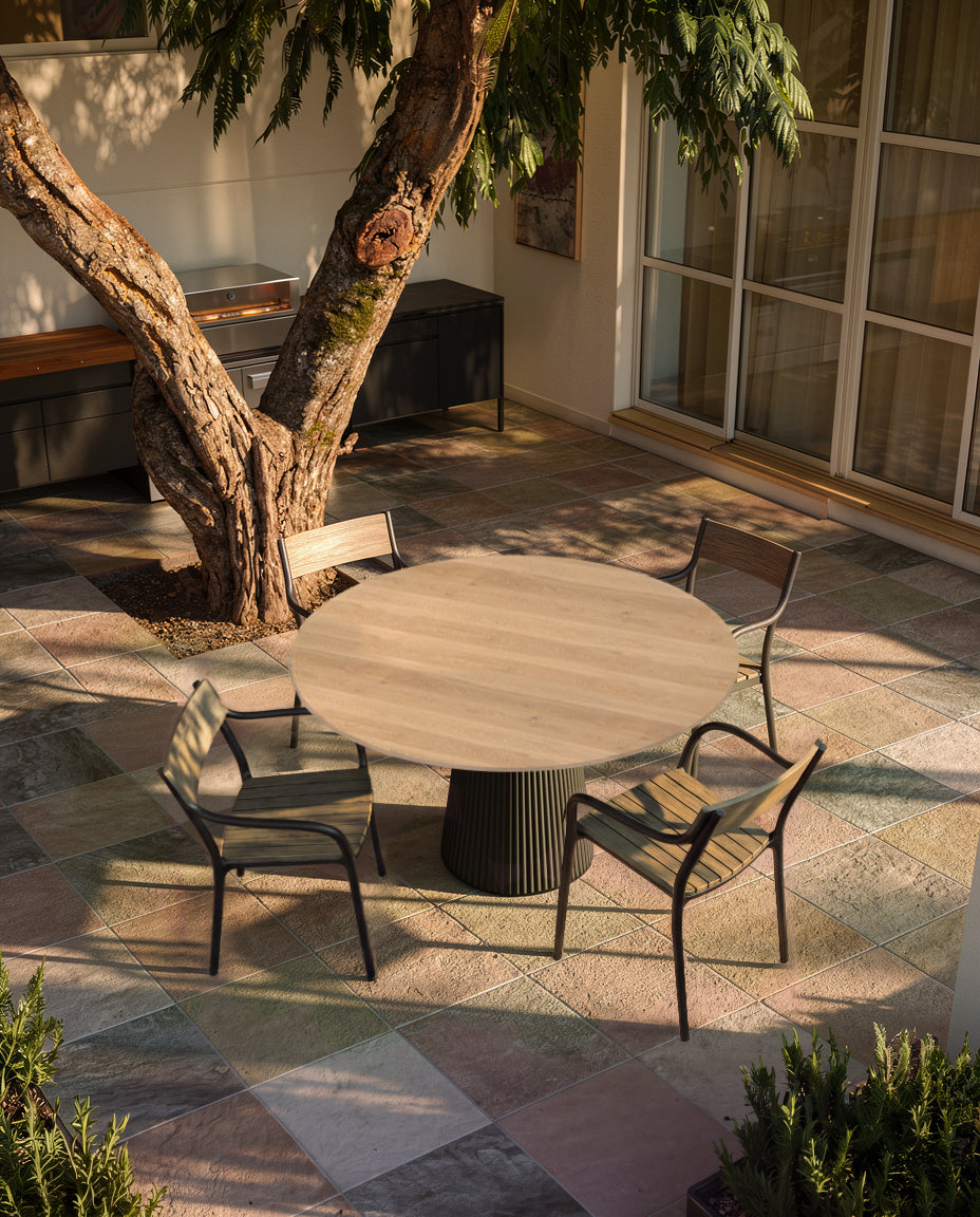 Madison/Gatsby Family Dining Set