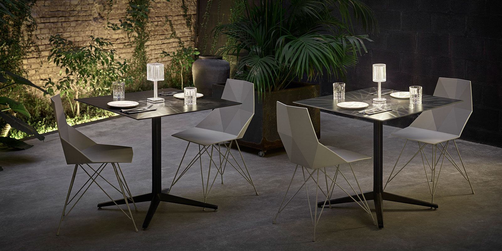 Gatsby Cylinder Table Lamp